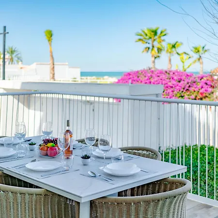 By Interhome * 德尼亚