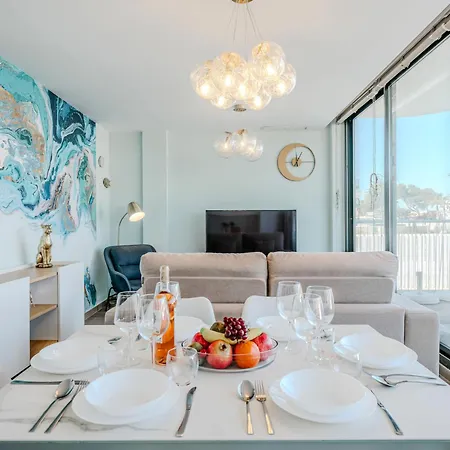 By Interhome * 德尼亚